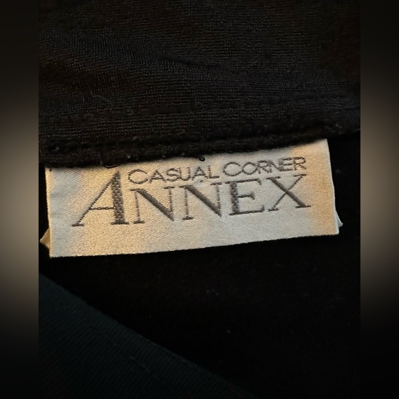 Casual Corner Sleeveless Black Sheath Dress - Picture 10 of 11